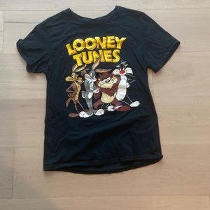 cute looney tunes graphic t-shirt